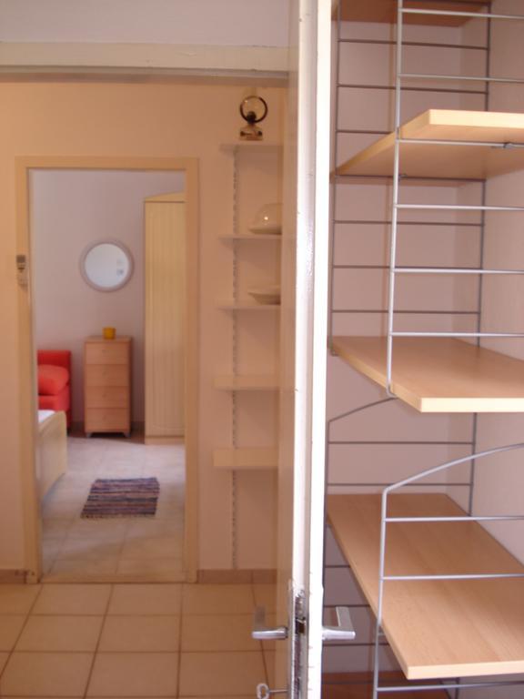 Holiday Home Dora Sutivan Phòng bức ảnh
